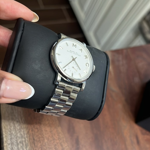 Marc by Marc Jacobs Silver Watch - Picture 7 of 8